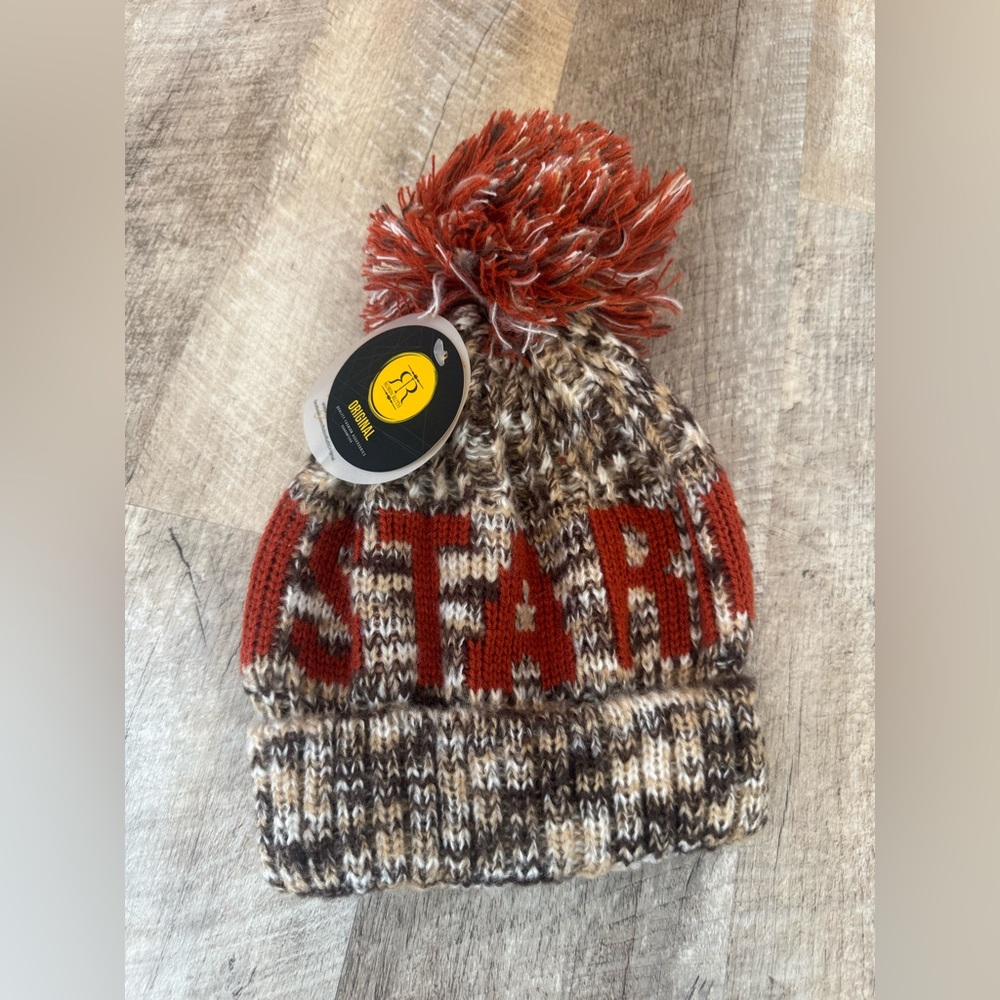 Robin Ruth NWT knit hat with pom - COSTA RICA - Picture 1 of 6